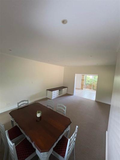 1 Bed Garden Cottage in Constantia Hill Estate-9