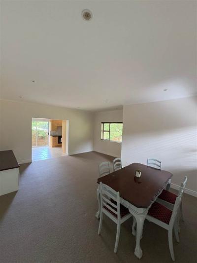 1 Bed Garden Cottage in Constantia Hill Estate-10