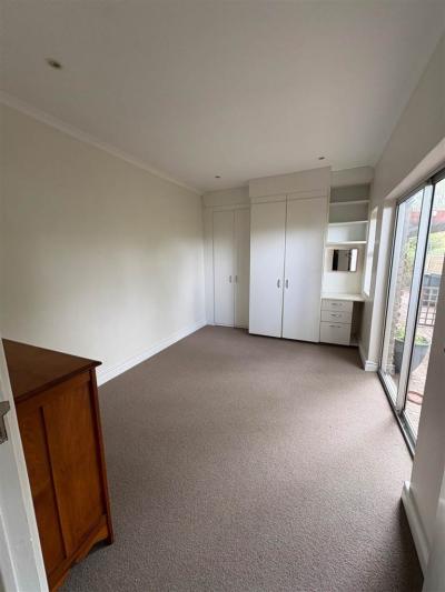 1 Bed Garden Cottage in Constantia Hill Estate-2