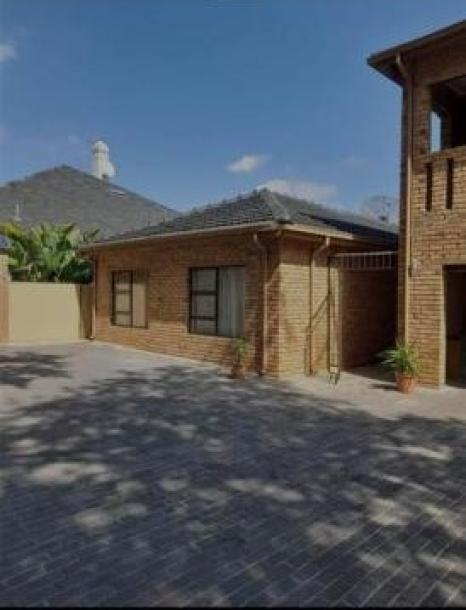 2 Bedroom Garden Cottage in Greenside East-1