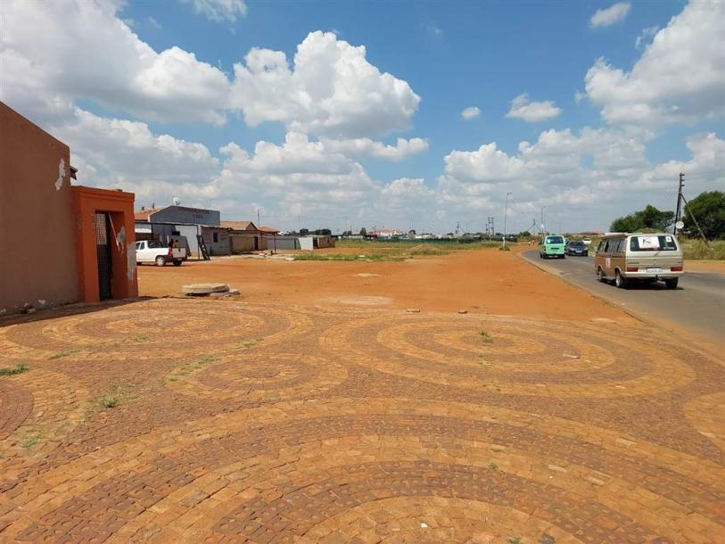 1 Bed Apartment in Protea Glen-6