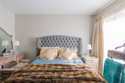 2 Bedroom Townhouse in Wierda Park-15