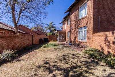 2 Bedroom Townhouse in Wierda Park-20