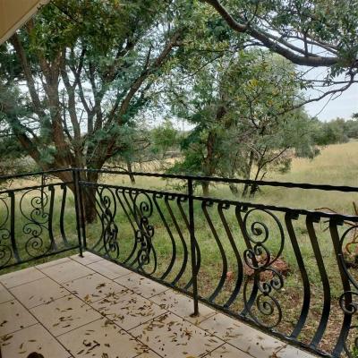 Studio apartment in Leeuwfontein-6