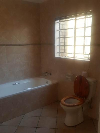 2 Bedroom Duplex in Celtisdal-12