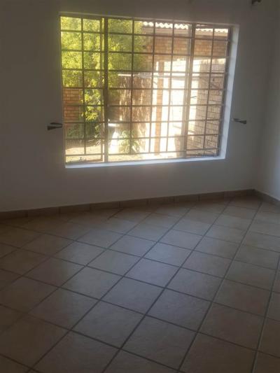 2 Bedroom Duplex in Celtisdal-9