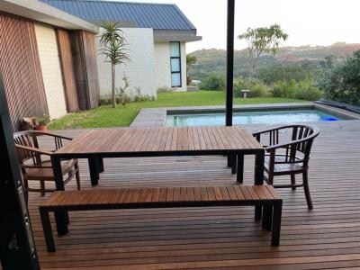 4 Bedroom House in Sheffield Beach-8