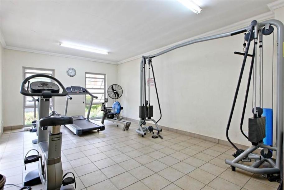 1 Bed Apartment in Morningside-13