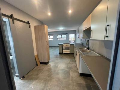 3 Bed Garden Cottage in Randpark-15