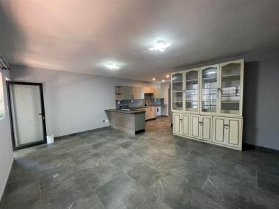 3 Bed Garden Cottage in Randpark-9