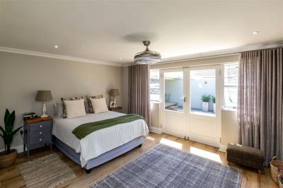 4 Bedroom House in Nahoon-13