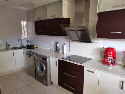 3 Bedroom Duplex in Musgrave