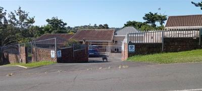 3 Bed House in Queensburgh Central-2