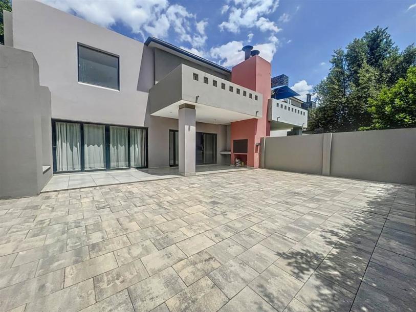 2 Bedroom Townhouse in Lombardy Estate-2