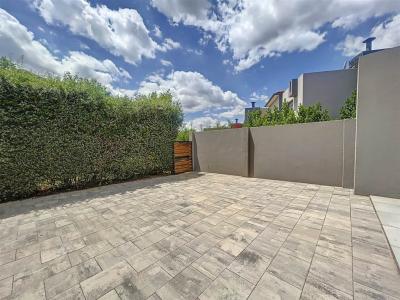 2 Bedroom Townhouse in Lombardy Estate-9