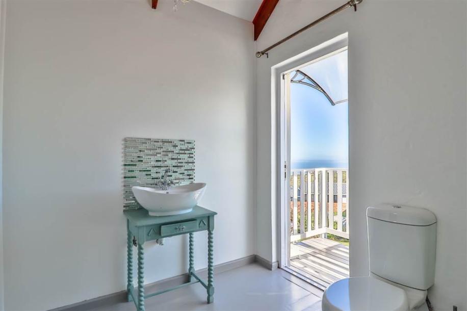 3 Bedroom House in Dana Bay-16