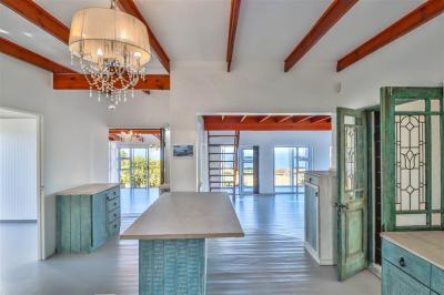 3 Bedroom House in Dana Bay-2