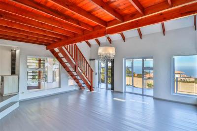 3 Bedroom House in Dana Bay-5