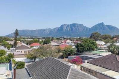 4 Bedroom House for Sale in Kenwyn-0