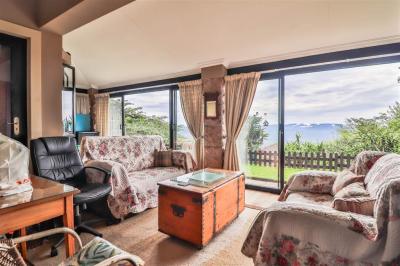 3 Bedroom Simplex in Camperdown-14