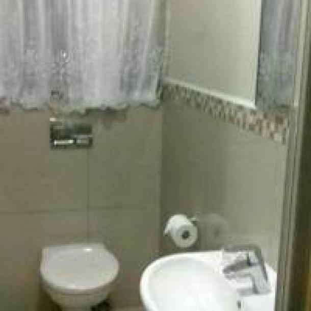 1 Bed Apartment in Umhlanga Ridge-9