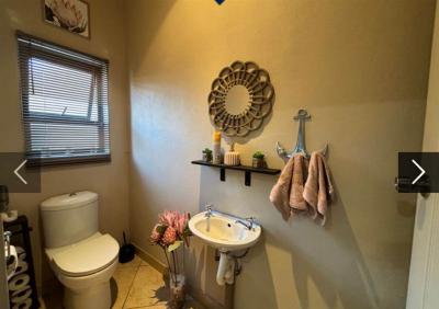 4 Bedroom House in Safari Gardens-14