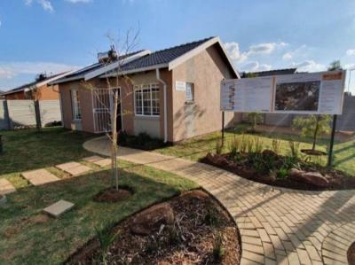 2 bedroom house in Bram fisherville-1