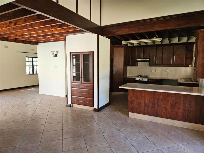 4 Bedroom House in Forest Hills-4