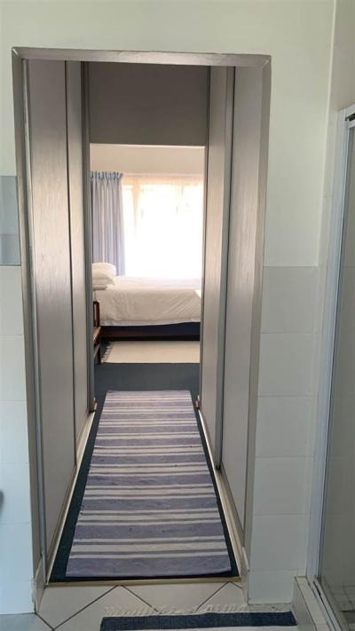 2 Bedroom Cluster in Centurion Golf Estate-15