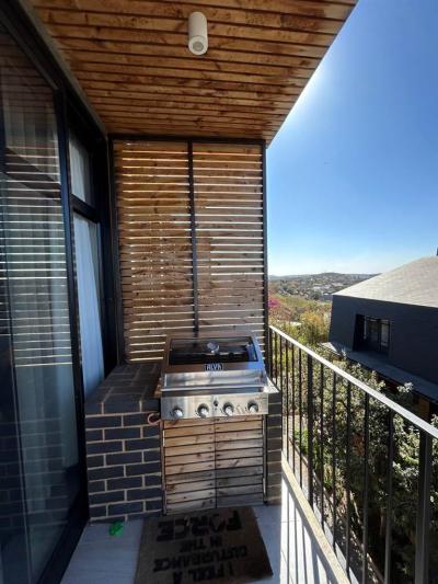 2 Bedroom Apartment in Lynnwood-5