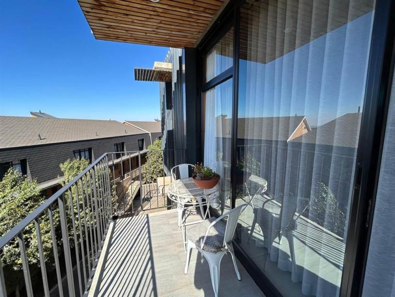 2 Bedroom Apartment in Lynnwood-6