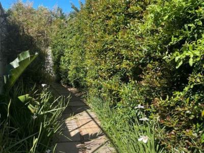 4 Bedroom House in Camps Bay