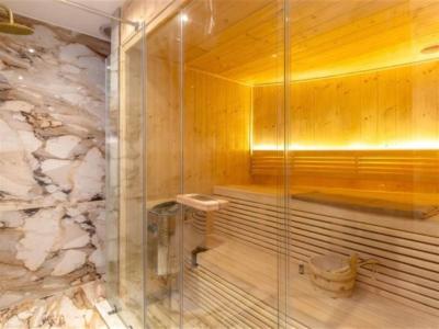 4 Bedroom House in Camps Bay