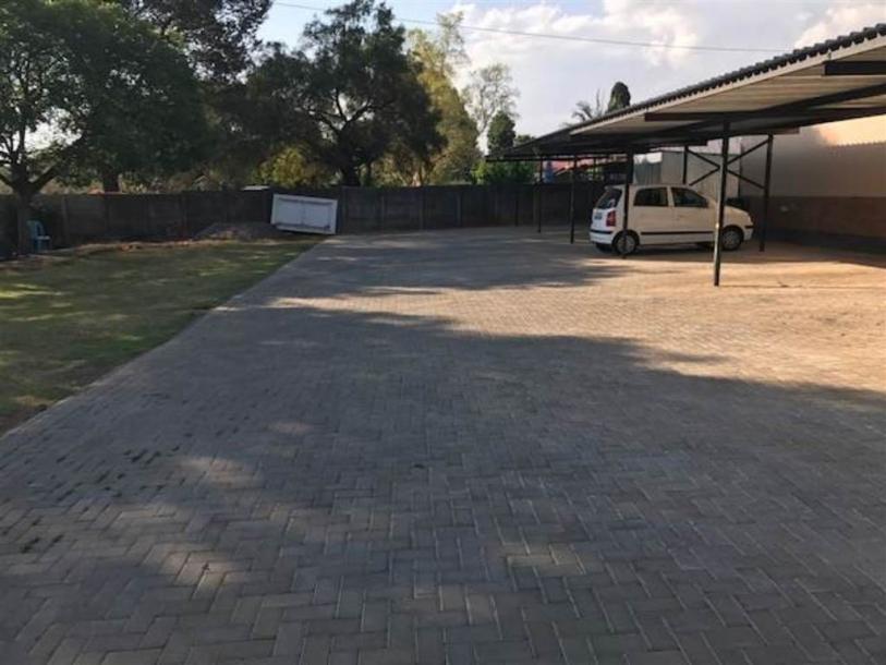 1 Bedroom Cluster in Lyttelton Manor-6