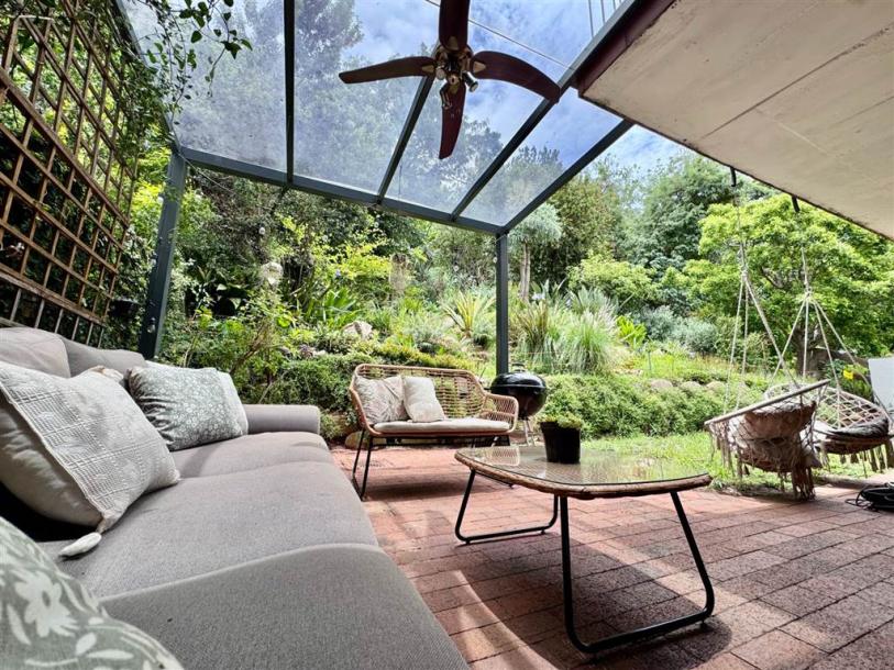 4 Bedroom Townhouse in Brummeria-1