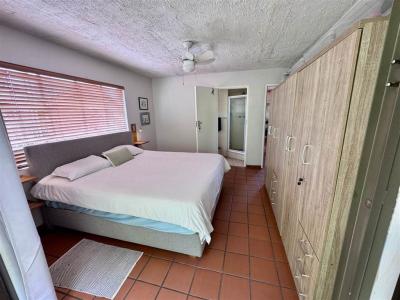 4 Bedroom Townhouse in Brummeria-7