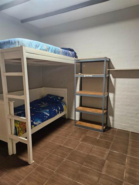 1 Bedroom Garden Cottage in Doornpoort and surrounds-3