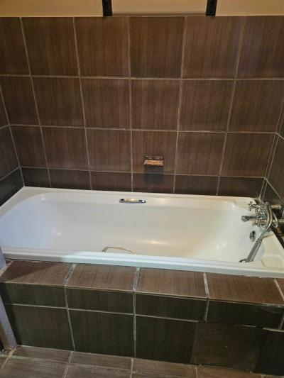 1 Bedroom Garden Cottage in Doornpoort and surrounds-7