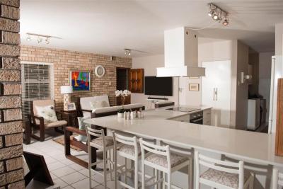 5 Bedroom House in Jeffreys Bay-9