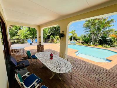 5 Bedroom House in Dawncliffe-14