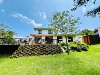 5 Bedroom House in Dawncliffe-4