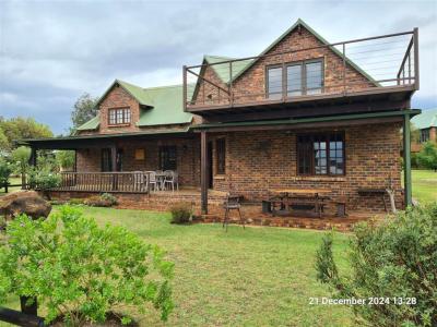 3 Bedroom House in Vaal Dam-1
