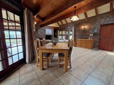 3 Bedroom House in Vaal Dam-6
