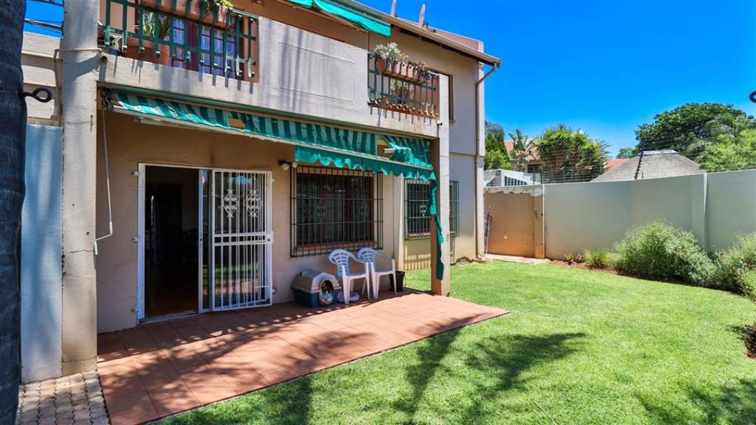2 Bed Apartment in Sandown-12