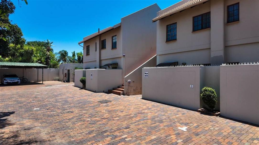 2 Bed Apartment in Sandown-16