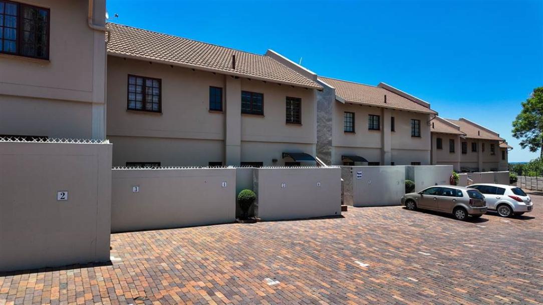 2 Bed Apartment in Sandown-17