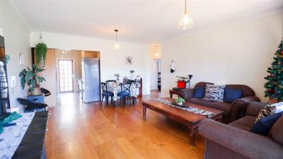2 Bed Apartment in Sandown-1
