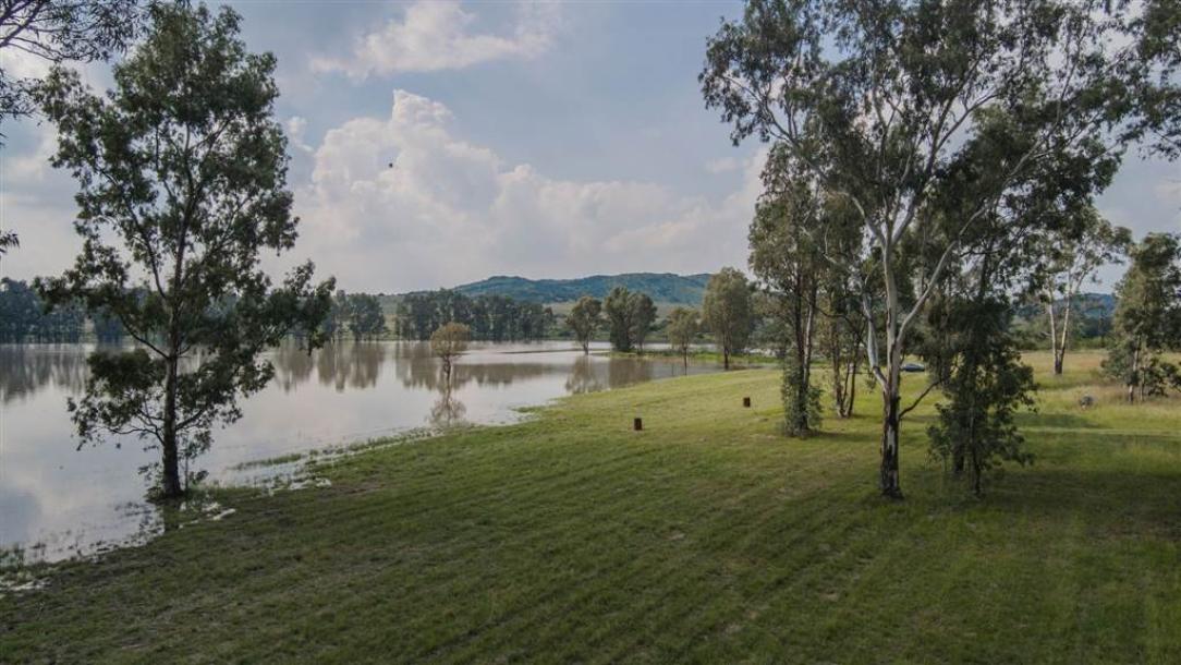 8 140 m² Land available in Vaal Dam-7