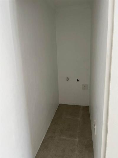 2 Bed Apartment in Fish Hoek-5
