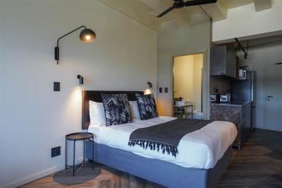 1 Bed Apartment in Foreshore-9